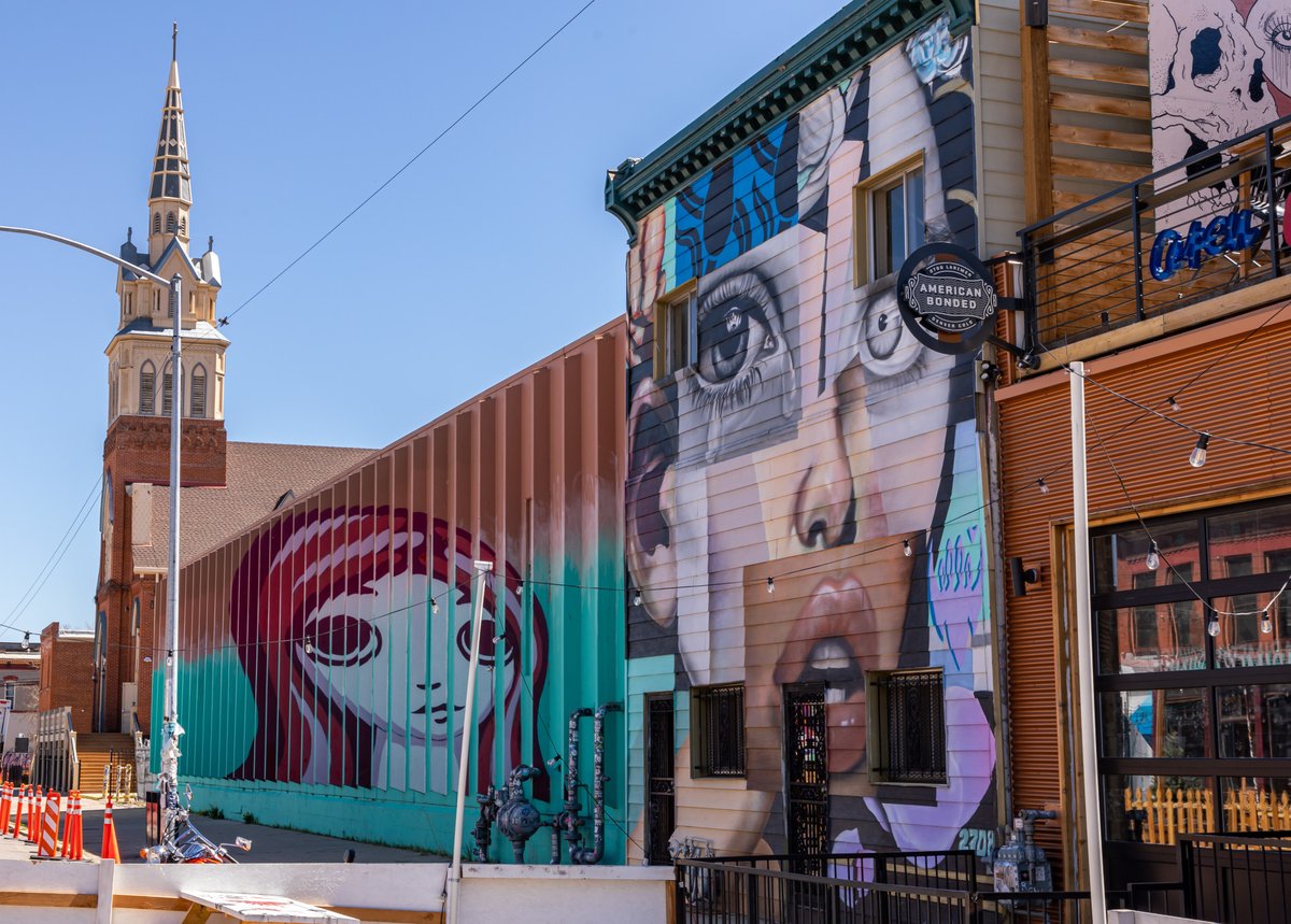 RiNoArt's tweet photo. Monday murals, you sure look fine. ��
Art by @jaysaybay and @ellestreetart
#rinoartdistrict #fivepoints #globeville #cole #elyria #swansea #rinodenver #denver #colorado #rivernorthartdistrict #visitdenver #visitrino #whereartismade #denvercolorado #denverart #madeinrino https://t.co/y6mQg22J4t