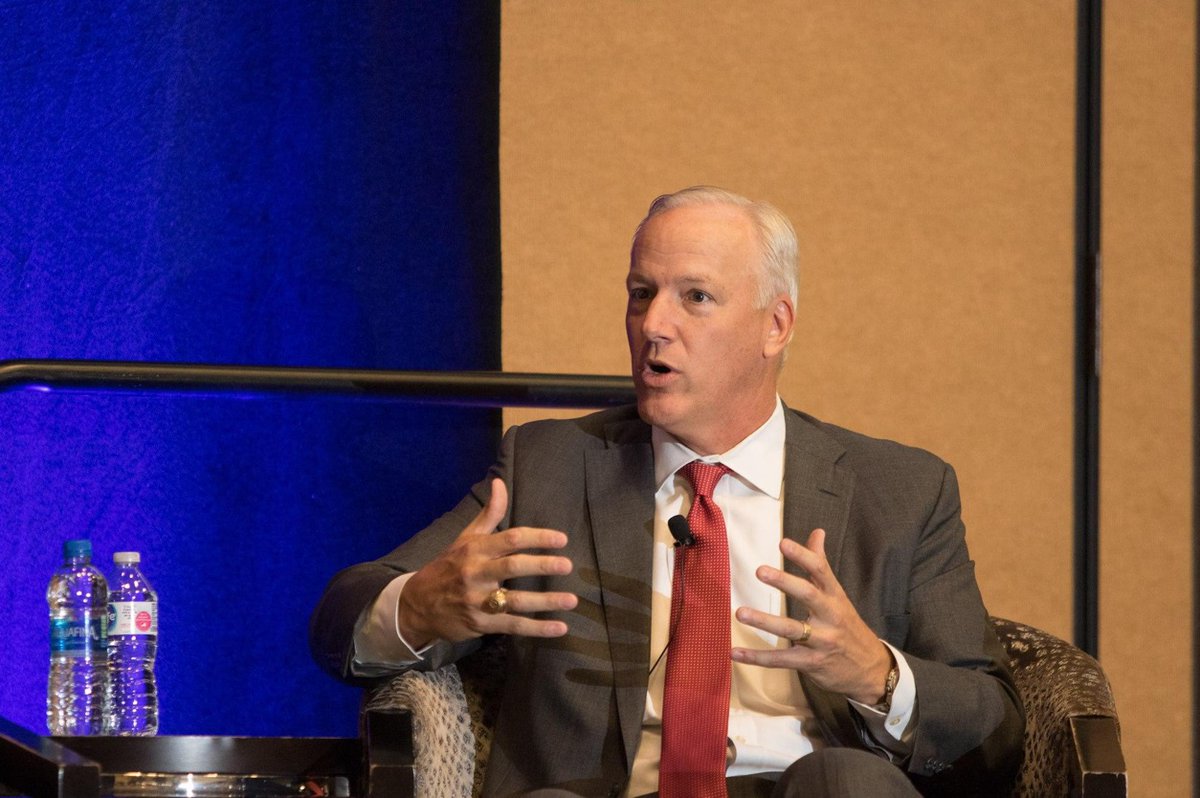TexasCHCs's tweet photo. Honored to have @RepJamesFrank @RepToniRoseTX join TACHC's ED Jana Eubank for a lively discussion. We also awarded them with TACHC's Legislative Hero Award. Thank you! #TACHC38 https://t.co/Cmo1Xb3VEX