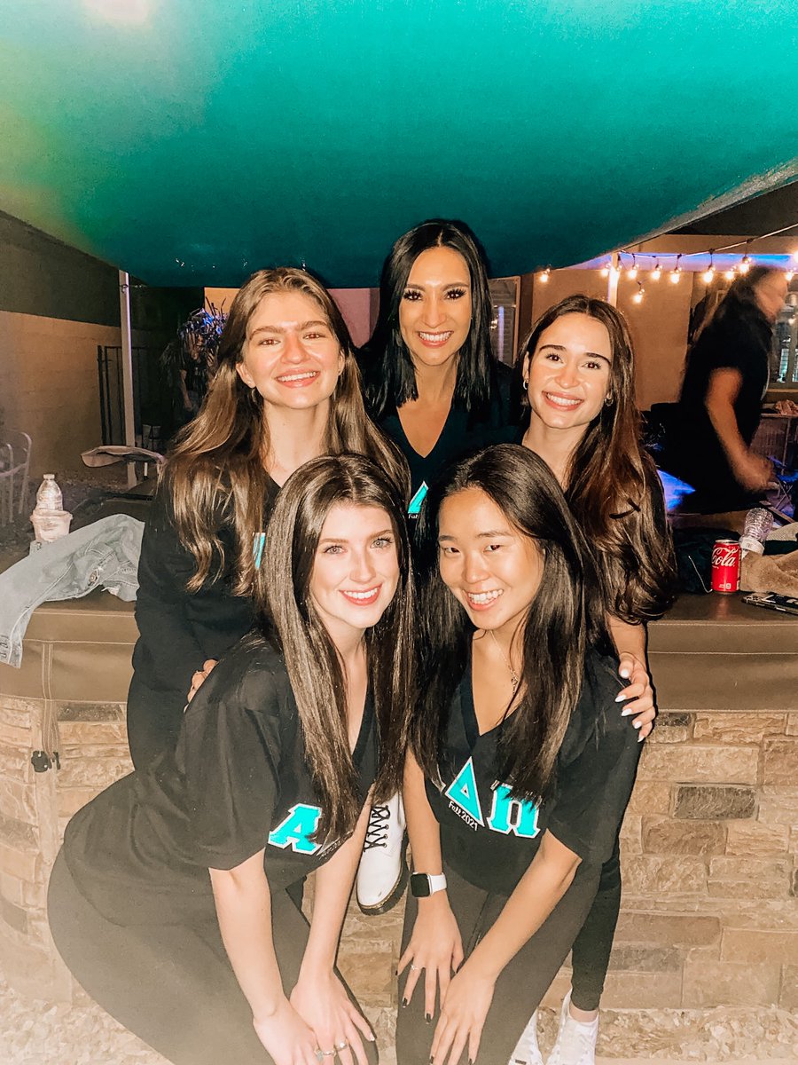 Alpha Delta Pi tweet media