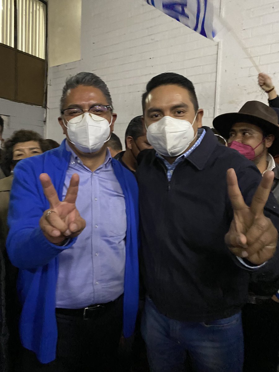 EdwinMoraMX's tweet photo. Mi felicitación  para la nueva dirigencia del PAN Puebla que encabezarán Augusta Díaz de Rivera y Marcos Castro.
Que gusto coincidir en este proyecto con amigos de muchos años, ¡con reconstrucción y unidad podemos Todo! 🎽.#UnidosPodemosTodo https://t.co/rmlRxUqN6j