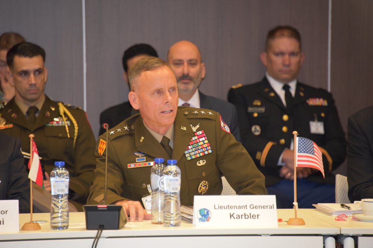 ArmySMDC's tweet photo. LTG Daniel Karbler, #JFCCIMD commander and #ArmySMDC CG, addresses members from 24 international partners during Day 1 of the Nimble Titan 20 senior leader event, Nov. 10 in Amsterdam. The group, pictured here, discussed IAMD cooperation over the two-day event.
@US_Stratcom https://t.co/nsaRAPUFdf