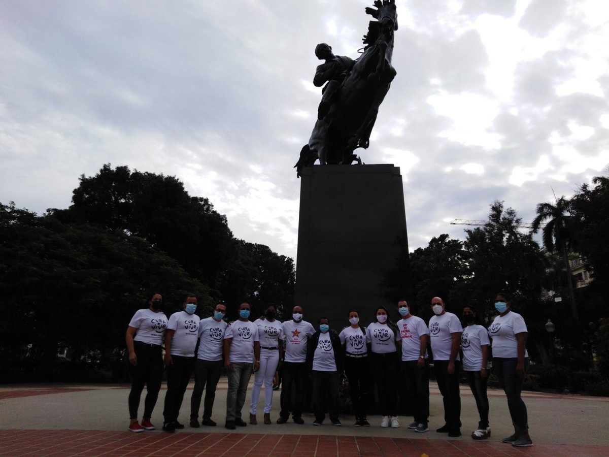 AylinAlvarezG's tweet photo. #Cuba... 🇨🇺🇨🇺🇨🇺 15 de Noviembre... #CubaVive #UJC. https://t.co/WznpTctM21