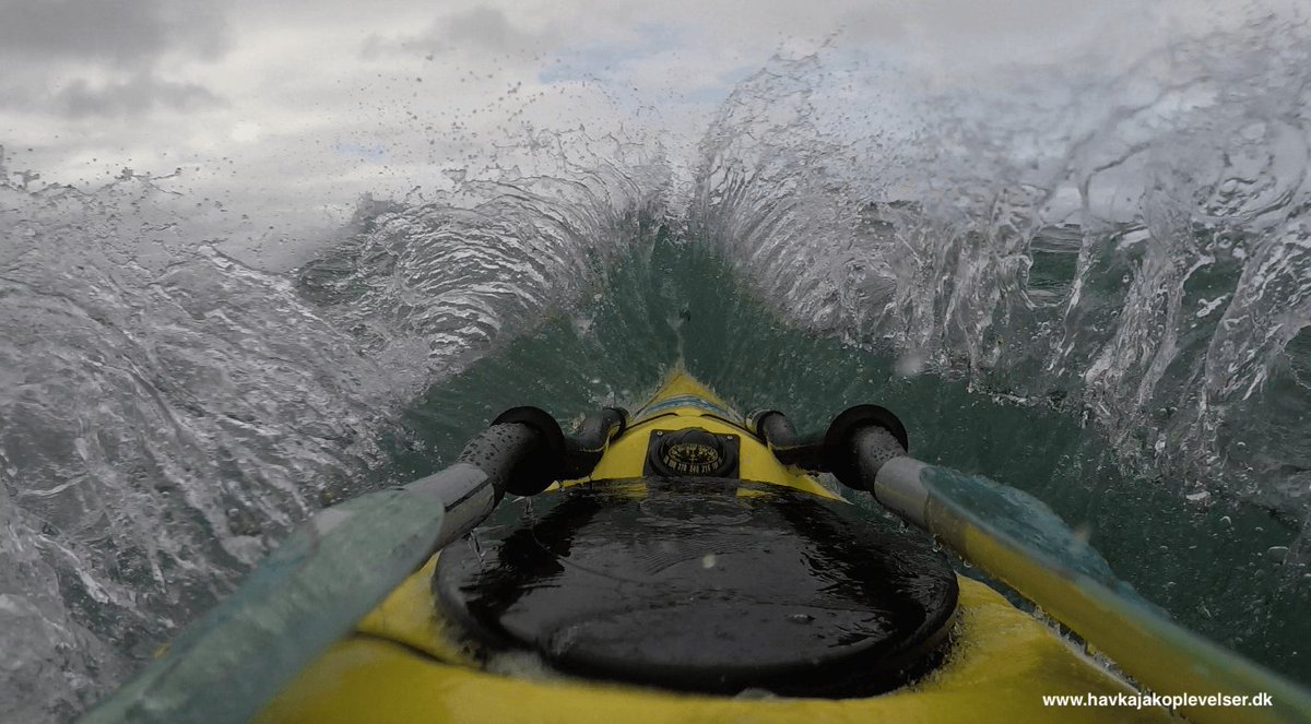 cw_sea's tweet photo. https://t.co/P5skynm4UM
Day 2 of 5 sea kayaking on Anglesey,Wales.
#christianwiegand #Madaboutseakayak #havkajakoplevelser #seakayak #microadventure #kayak #kayaking #sea #paddlelife #kayaklife #gopaddling #Anglesey #Wales #VisitAnglesey  #explorewales #walesadventure #SouthStack https://t.co/wNJ7w7NjRB
