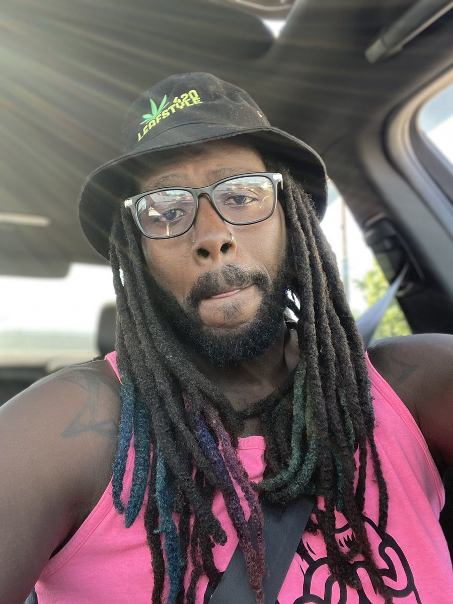 Blow1818's tweet photo. #StonerSupport #LeafStyle #Blow1
@420Leafstyle https://t.co/kVGo8FPdhu