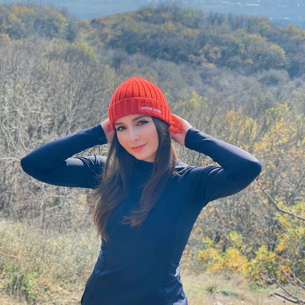 Alice5Jn's tweet photo. Love is absolute.🥰 https://t.co/WULYHd0T1k