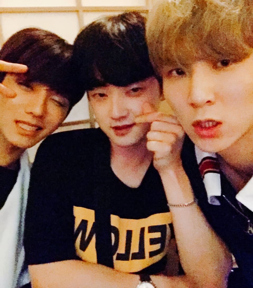 sunshower_510's tweet photo. ❤️ | 211116 Minjae's ig update 

"Our mathyung, happy birthday!!" 

✨https://t.co/A4SJoT5ges
#Spectrum #Minjae #스펙트럼 #민재 #조민재 https://t.co/9EdefK3dET