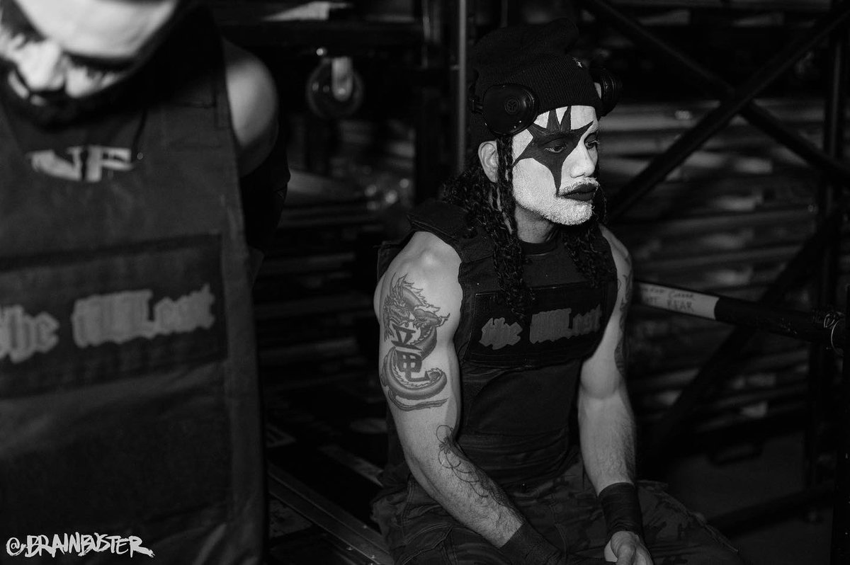 🗣 The Calm before the Storm! 🌪 🌪 

#AEWFullGear  #PNP #TheBest