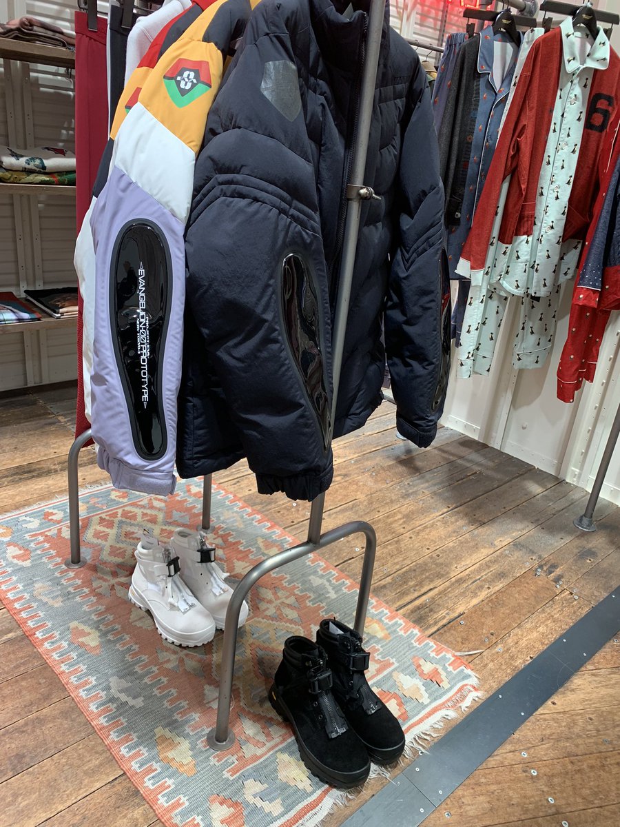 shonenjumping's tweet image. EVA puffer jacket and boots I Wont U….