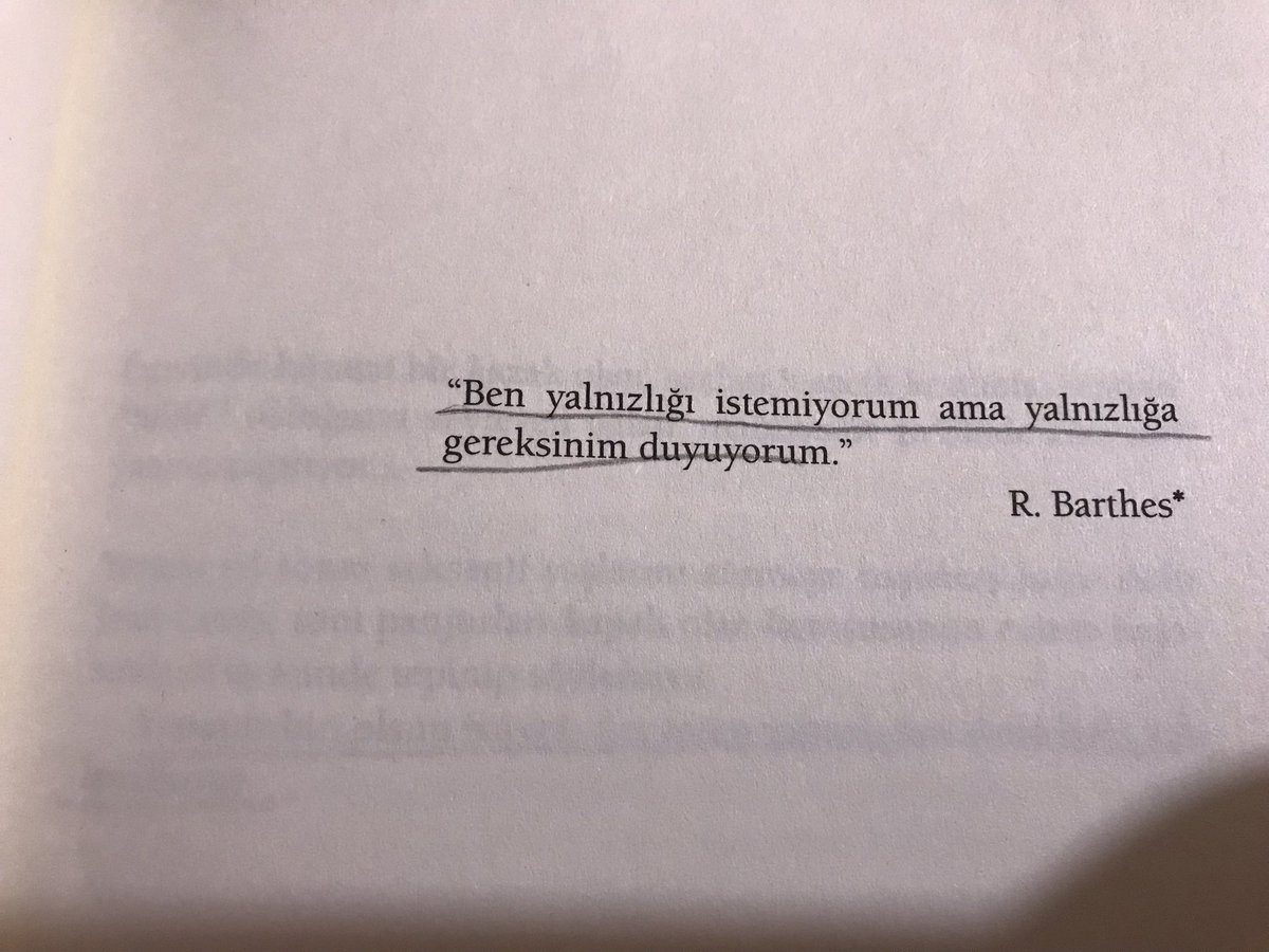 ormnmustafa's tweet photo. “Sizi seven birinin ölümü, artık hayatınızda daha az sevgi olacağı anlamına gelir.”[Jean-Louis Fournier, Tek Yalnız Ben Değilim] https://t.co/Gpu4Hn0aEE
