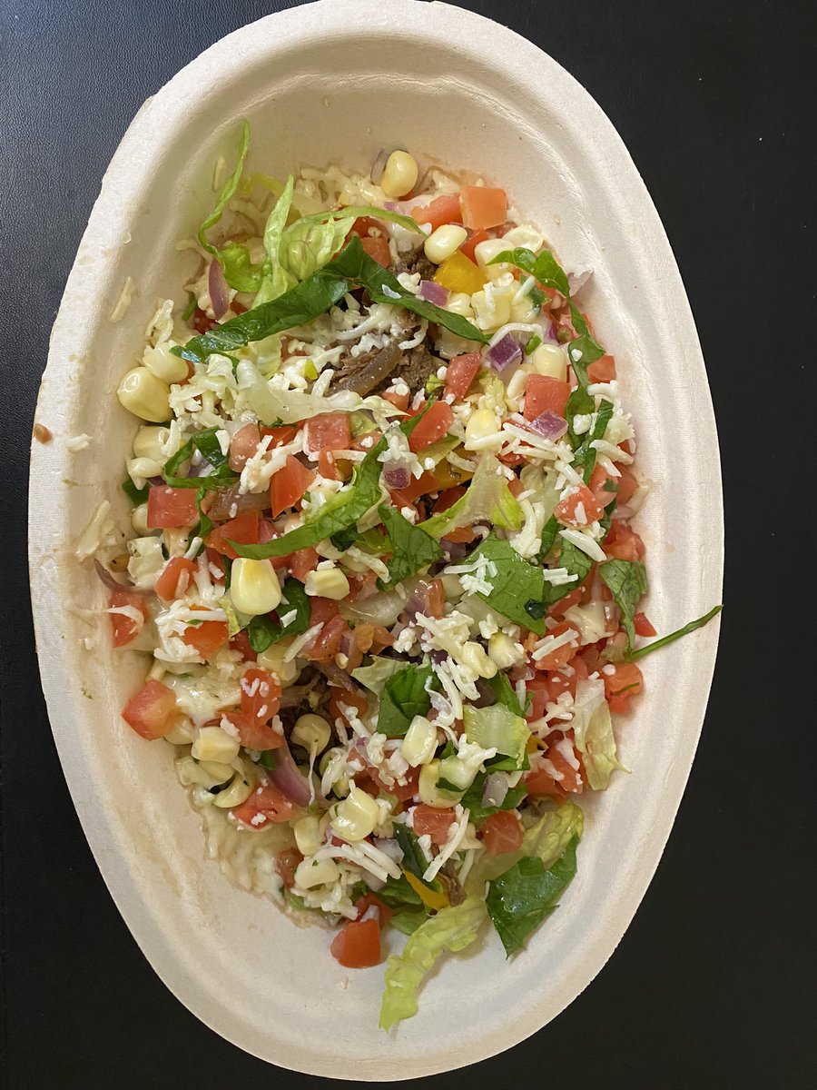 Hmm is inflation getting to <a href="/ChipotleTweets/">Chipotle</a> ? Smallest portion I ever received! 😬 I still love your food though.