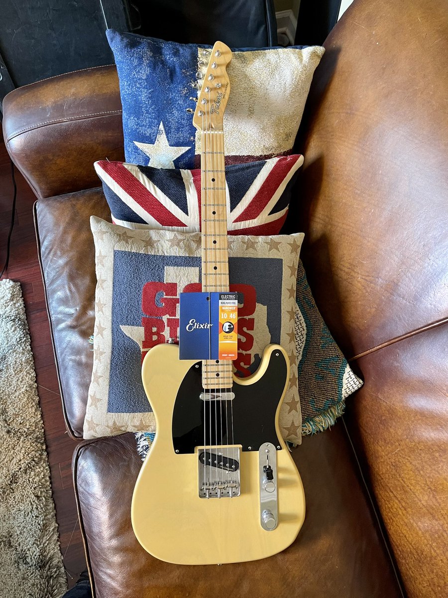 My main go-to telecaster is getting some TLC from Joe Glaser, so I pulled out this tele for last weekend’s shows.  Incredible! Might be my new main guitar! 

Sounded killer with the original strings on. 

Gonna sound ever better tonight!

#elixir
#elixirstrings
#TokaiGuitars