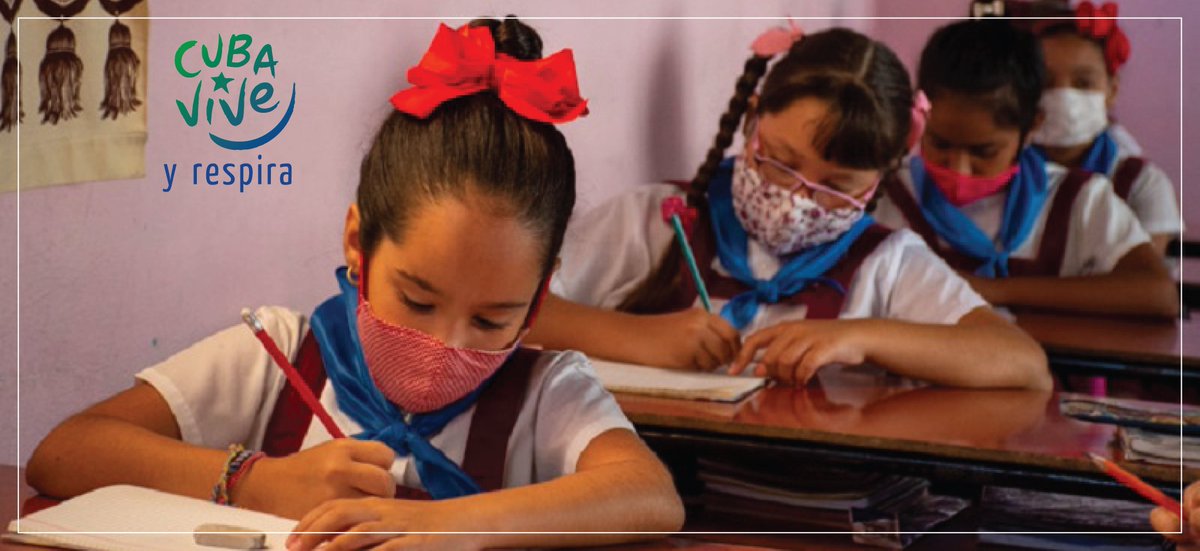 MINSAPCuba's tweet photo. #CubaViveYRenace este 15 de noviembre con el reinicio del curso escolar, de manera presencial. En una jornada de alegría, paz y reencuentros llegan nuestros niños a las aulas. ¡#Cuba se viste de felicidad por sus hijos!

#CubaViveYAbraza #LaRazónEsNuestroEscudo #CubaPorLaVida https://t.co/wgIboekSmb