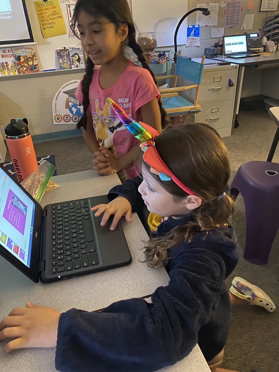 carlyk4th's tweet photo. We love presenting our biographies to our friends! #mbeisfamily #mbebears2021 https://t.co/Afrv0hZI2P