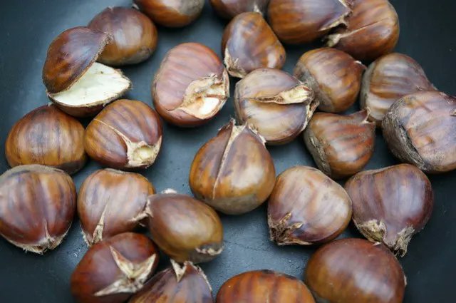 Great time of year for a chestnut and porcini soup! buff.ly/3HgwuQB #food #travel