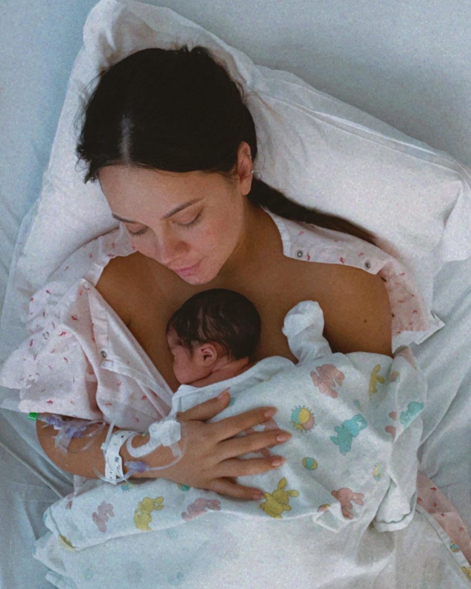 emmugly's tweet photo. My little love 💗 Decided to come a month early. SO IN LOVE! https://t.co/t6CKvPt0VA