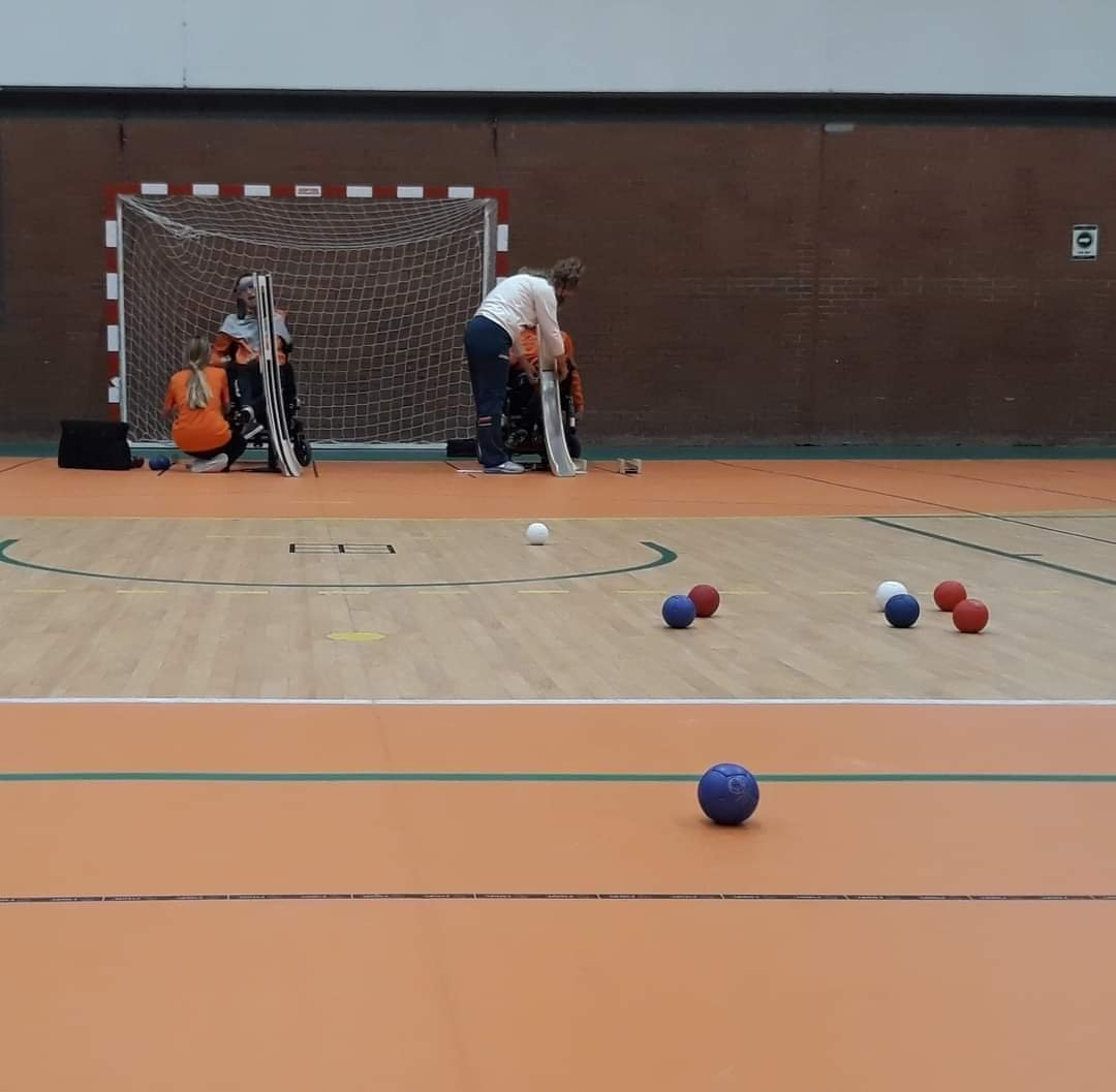 Javi_R13's tweet photo. 🔝 I Torneo Boccia y Slalom en Silla de Ruedas 👩🏽‍🦽🧑‍🦼

Inauguramos dos nuevos deportes en #Parla adaptados para deportistas con diversidad funcional👏👏👏

🙏 Gracias al trabajo de @fmdpc

Seguimos apostando por una ciudad inclusiva para todas y todos 💜

#ParlaCiudadDelDeporte https://t.co/i0uQLxlLOl