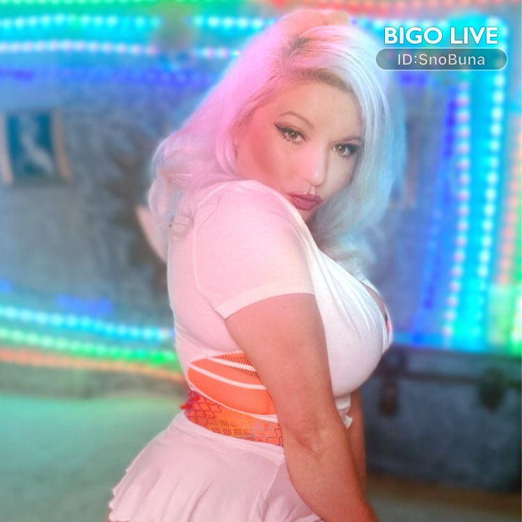 Come to chat in 🏁JennaSnoBuna💰's LIVE room and earn bonus! New users fill in my invitation code 126461904 and find more surprises!
slink.bigovideo.tv/lbLJ0W