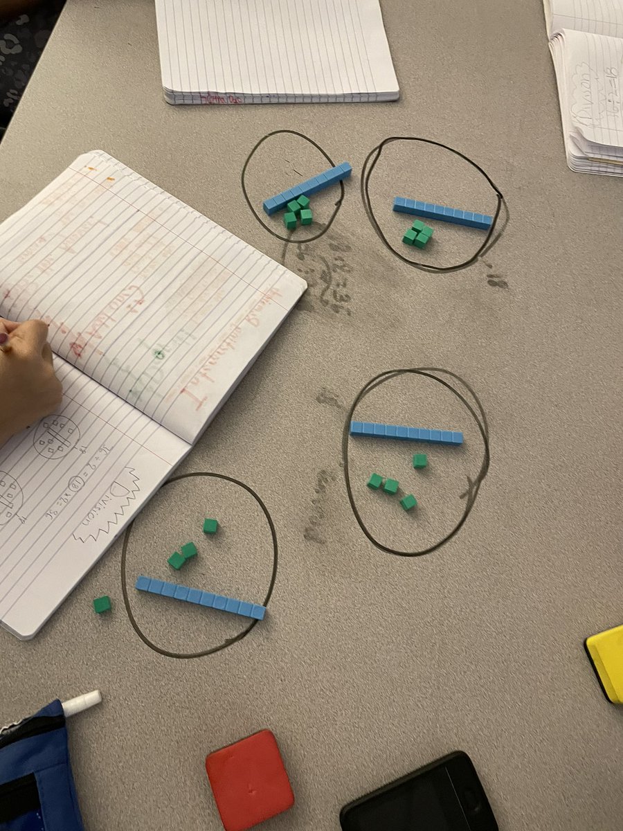 DShollar's tweet photo. Learning to divide using base 10 blocks! @PostmaPumas https://t.co/weszPNHFWY