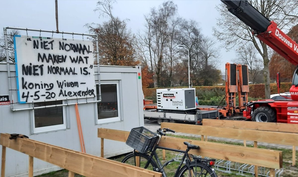 Jenny Huosew tweet media