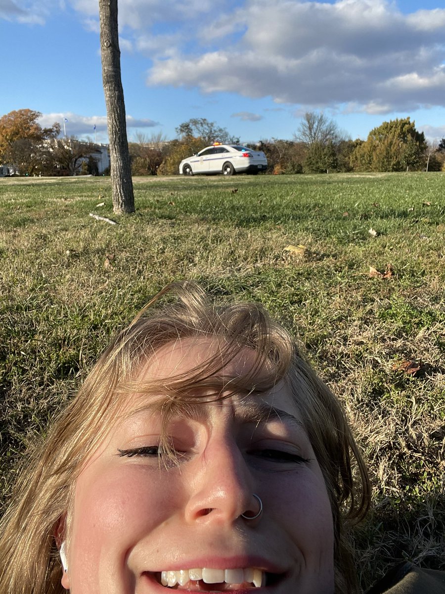 pcdirlam's tweet photo. This man just drove up to me to ask if I’m ok
Had to explain that no I am not — I’m listening to Red (Taylor’s Version) with noise cancelling headphones volume maxed out https://t.co/f3CNxUFCBG