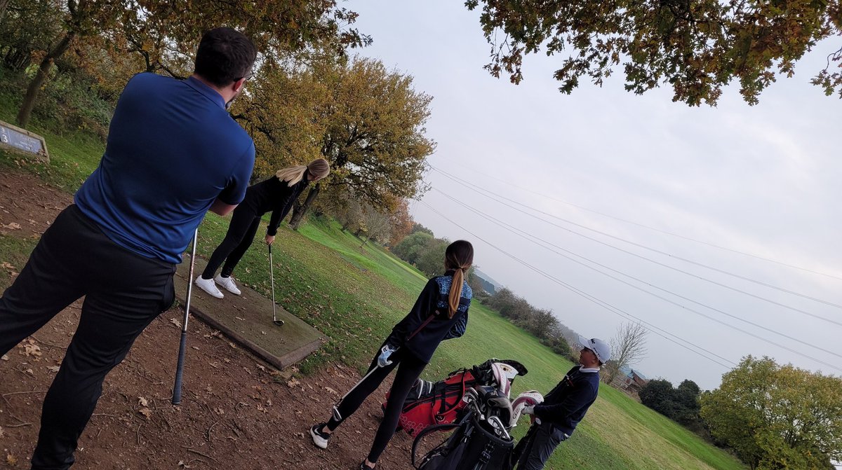 SH_OrionHouse's tweet photo. Extra-Curricular Golf ⛳ 🏌️‍♂️ 🏌️‍♀️ 
Mr Bull absolutely taken to task by these brilliant golfers! https://t.co/EfZ4xE72pj