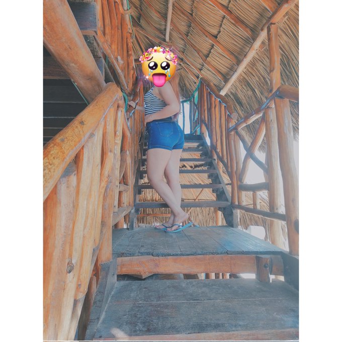 Que tal su lunes festivo? 🔥😈 https://t.co/lI9N4sTY73