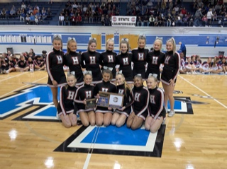 gmsdk12's tweet image. Congratulations to the Houston High Red Cheer team who competed in the Junior Varsity Division and placed 1st at the TSSAA State Cheer Competition.