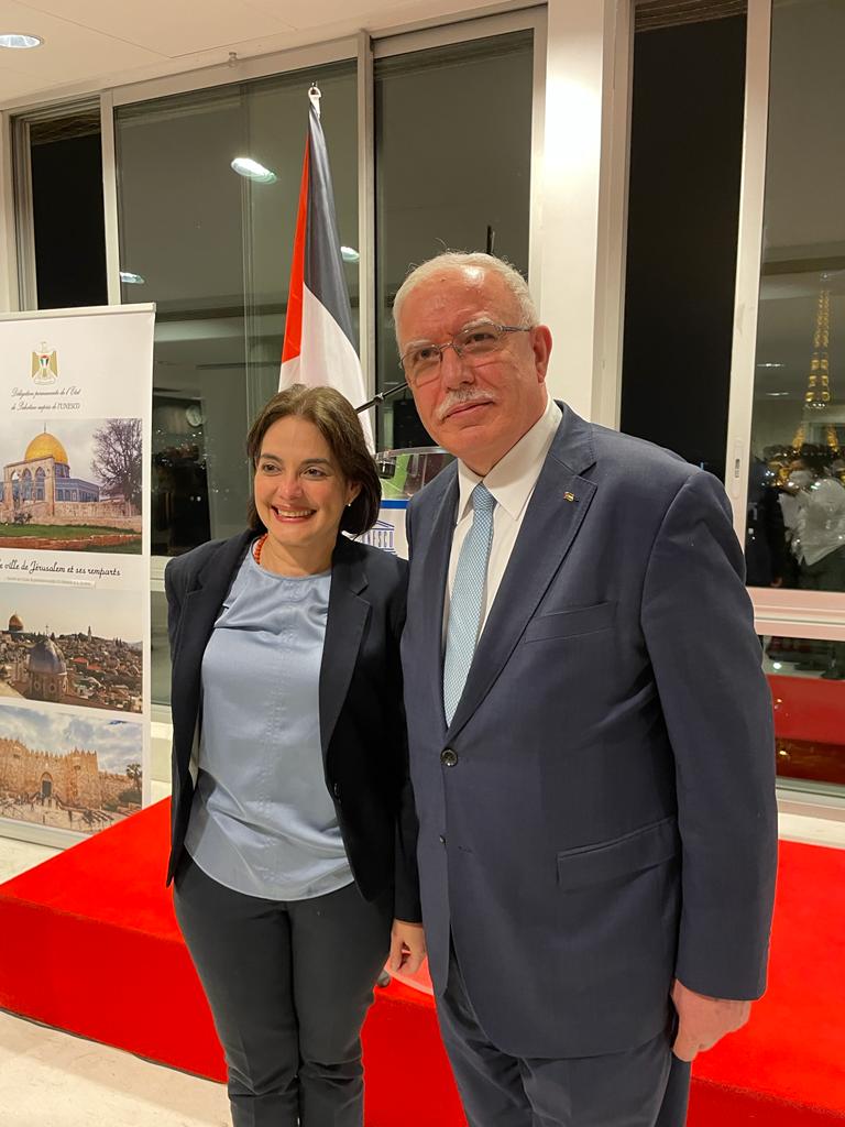 Gabrielasjr's tweet photo. Hoy asumimos la presidencia de la Subcomisión de Ciencias de la Unesco. 

Desde allí se consolidarán nuevos laboratorios para la soberanía de la investigación en Ghana y Ruanda. 

¡Venezuela presente! 🌐🌿🇻🇪

#VenezuelaHaceHistoria https://t.co/byqyCxxmkn