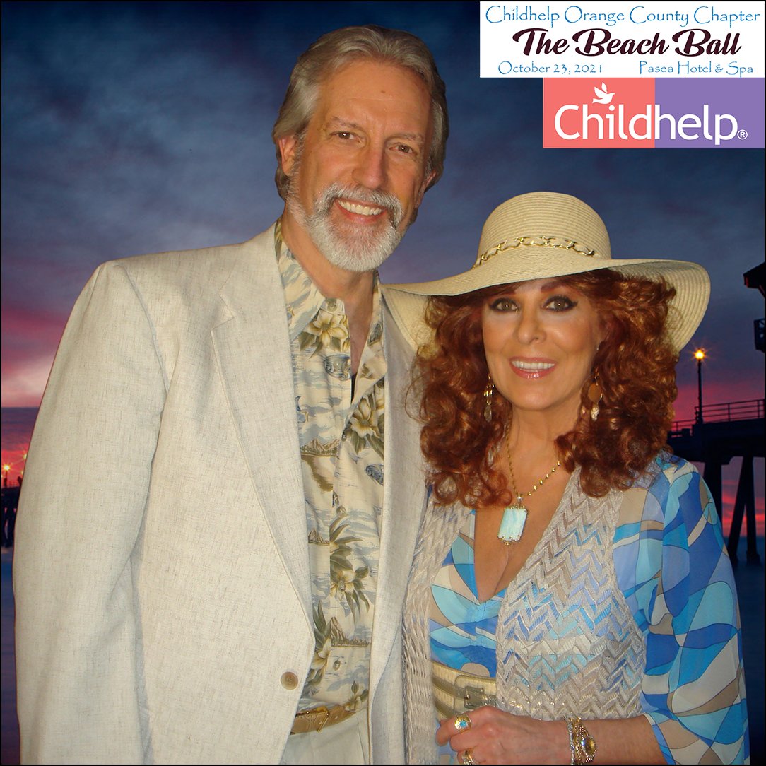 MakeMyDayBeauti's tweet photo. Congratulations 2 @ChildhelpOC 4 the wonderful success of their #BeachBall!  #MakeMyDayBeautiful!® #BringingBeautyToBenefit..® #ChildhelpOC. Great event @PaseaHotel w/ #ZackKrone #WoodieAndTheLongboards @JonathanHatami. #ChildrenMatter #EndAbuse @Childhelp https://t.co/tfGq1ROaef https://t.co/AnSCNoTB0J