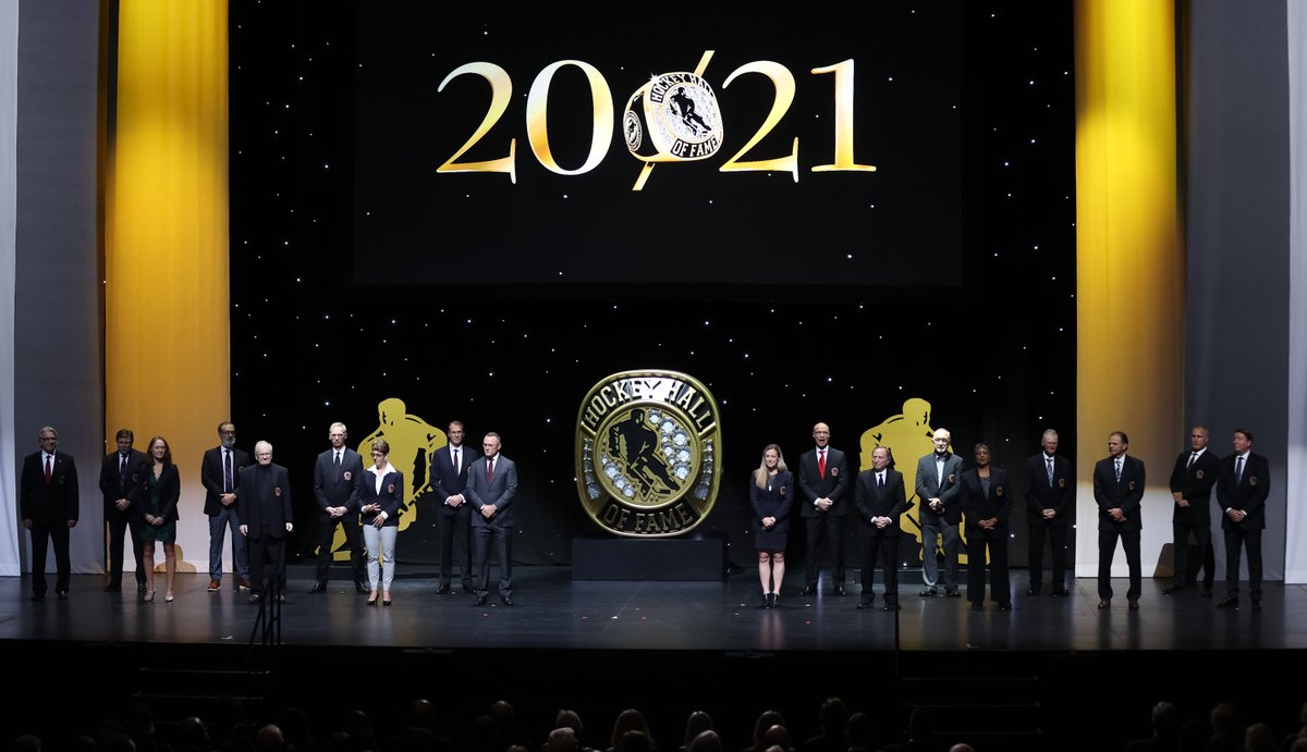 HockeyHallFame's tweet photo. Can we talk about that opening?! 🤩

#HHOF2020 | 📸 Dave Sandford/HHOF https://t.co/0mbj6TA0Kk