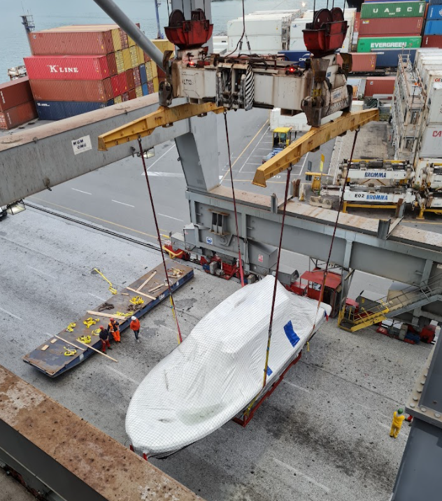 OceanNetworkExp's tweet photo. We are the Special #ONE🌟

From Italy to Taiwan, take a look at our last successful #breakbulk operation, performed at the La Spezia Container Terminal (#LSCT).
Many thanks to #Sevenstar, for their support and trust in our specialized services. 

#AsONEWeCan #OceanNEtworkExpress https://t.co/U03fyy36Zq