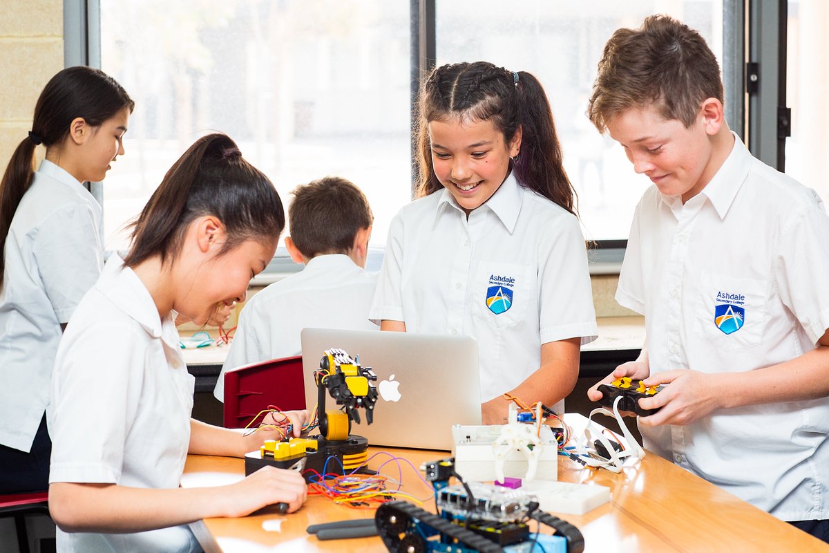 WA_Edu_News's tweet photo. STEM success! 🏆👏
Congratulations to Harrisdale PS, Joseph Banks SC, Ashdale SC and Marble Bar PS who all won awards at the Governor's School STEM Awards 2021!
The awards recognise the leadership, advocacy, engagement and achievements of WA schools in STEM education.
#STEM https://t.co/nVMaxMpmmK