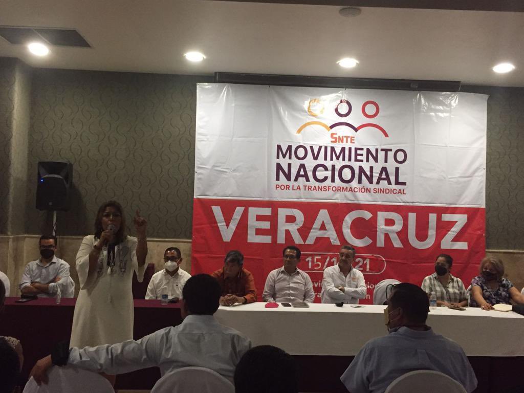RAguilar_G's tweet photo. Unitaria y combativa reunión magisterial hacia la Asamblea Nacional de Bases,Puerto de Veracruz.
#MovimientoNacionalporlaTransformaciónSindical https://t.co/rOr9B0ceur
