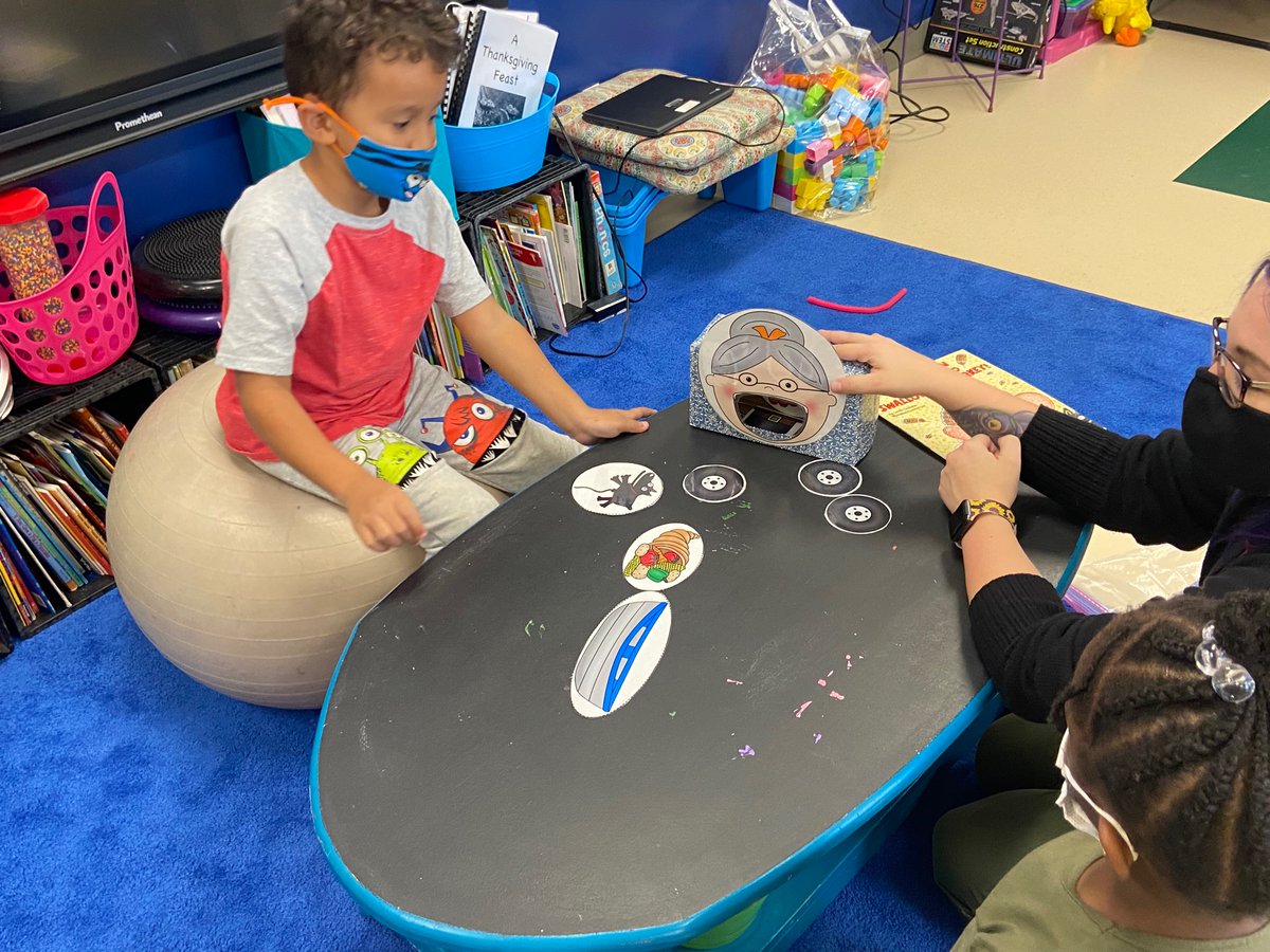 SpookTacoma's tweet photo. Oh my! This little old lady eats some of the strangest things!! This little old lady swallowed a turkey, we even fed her. ##enonrocks #literacyisfun https://t.co/XyRXrrpshy