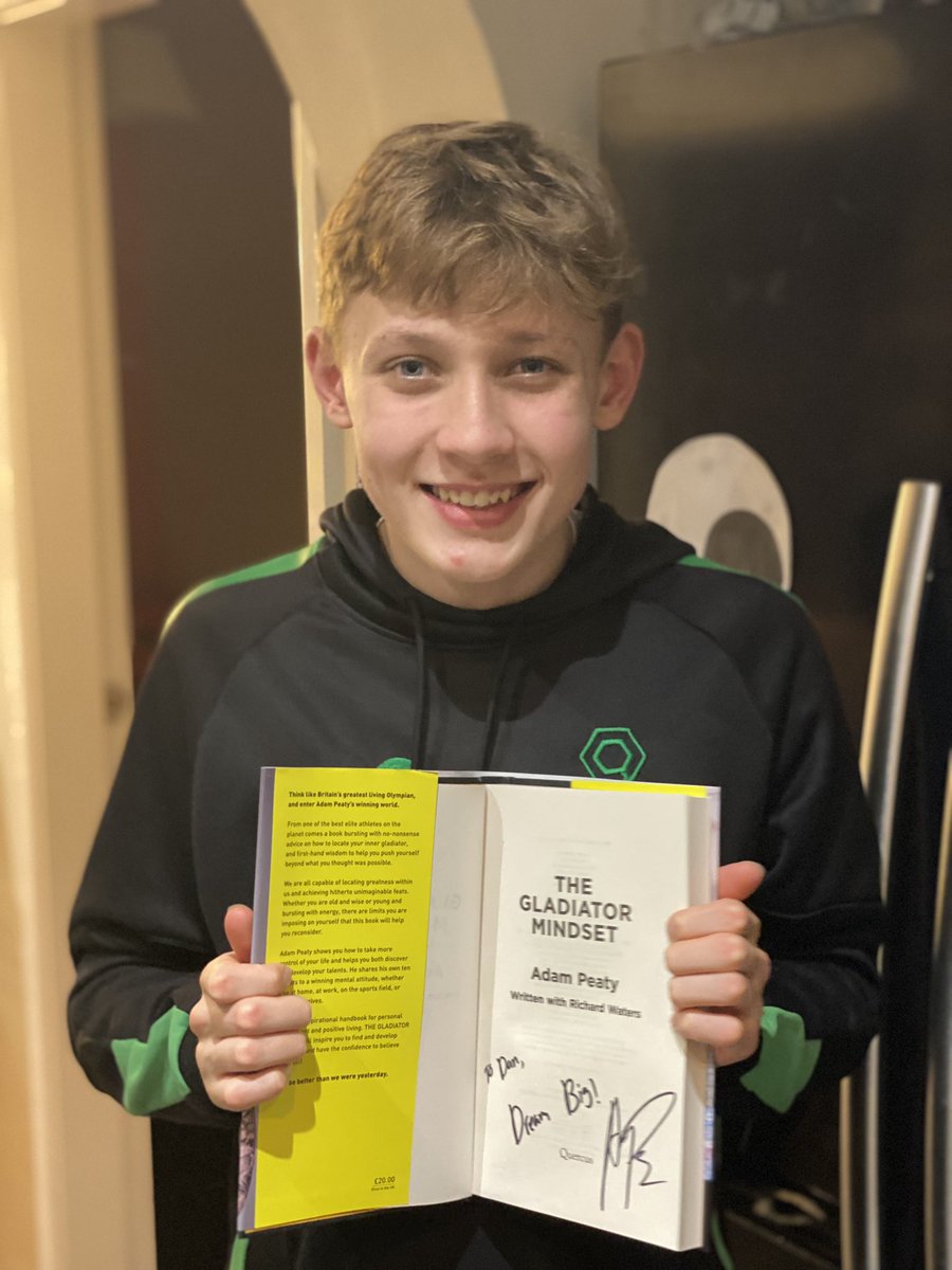 MattWalkerUK49's tweet photo. @adam_peaty It was great to meet you tonight! Thank you for the time you spent with Alex, Dan and Max at the Nottingham  book signing; just meeting you has inspired them to train harder and they’re already reading your book after swim training! Best of luck back in the pool! 💪🏻🏊🏻‍♂️ https://t.co/1MoIBXPxT9