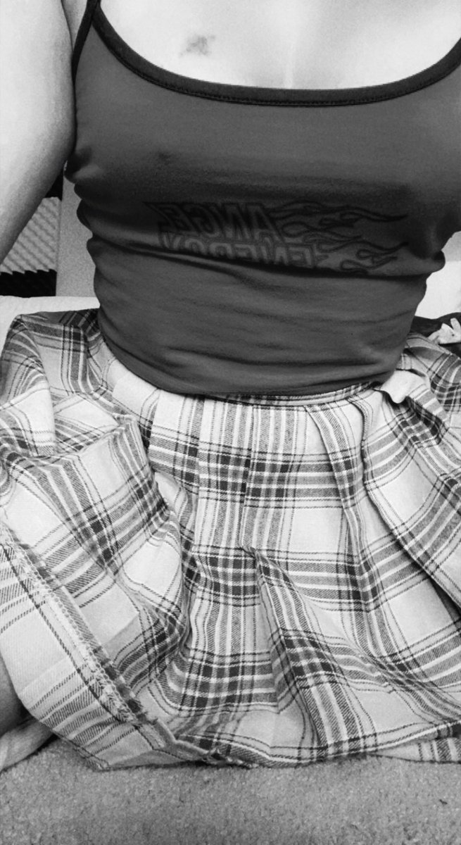 Lilaelacee12's tweet photo. Ain’t she a cutie 🥰 
#nsfwtwt https://t.co/TRXDctpHS4