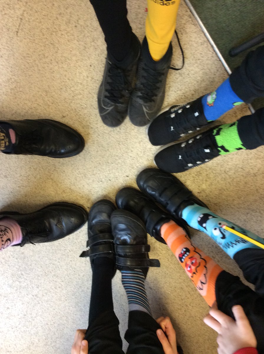 RandlayPrimary's tweet image. Showing off our odd socks; celebrating what makes us all unique in Anti-Bullying Week! #OddSocksDay