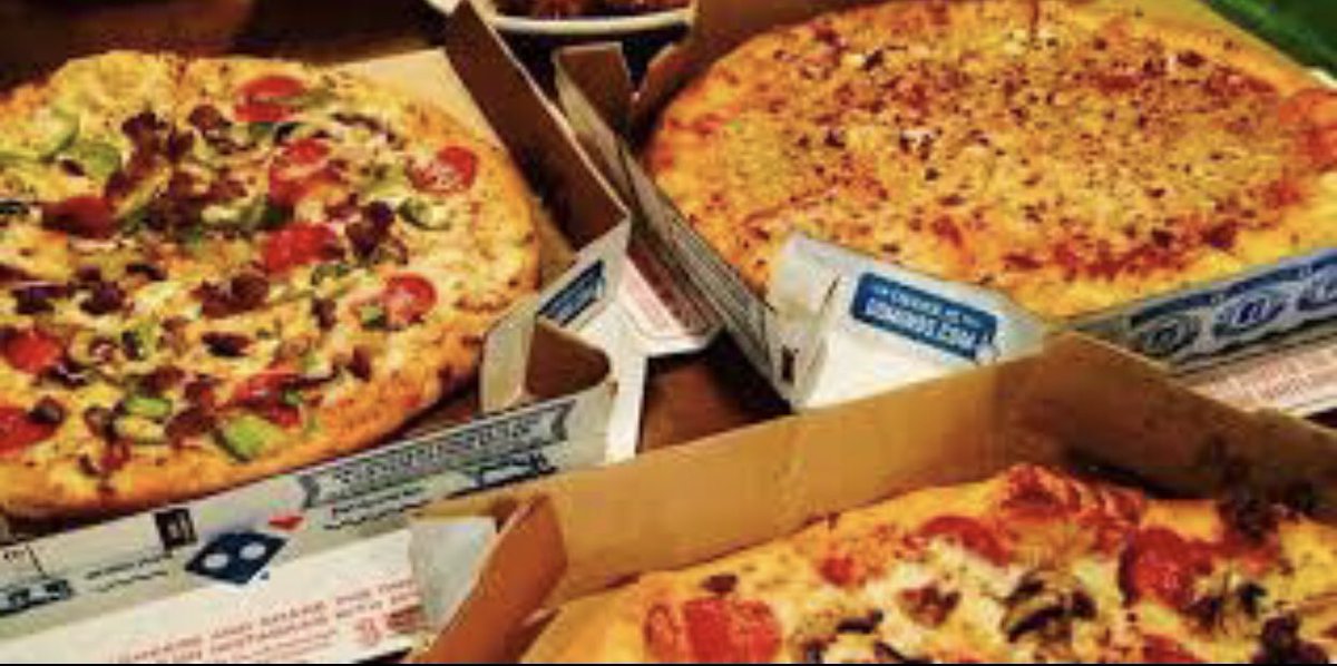QuickEats2020's tweet photo. #sunday #november #explorepage #lunch #fastdelivery #sweettooth #savory #yummy #expressdelivery #london https://t.co/SlB0TZRGJG