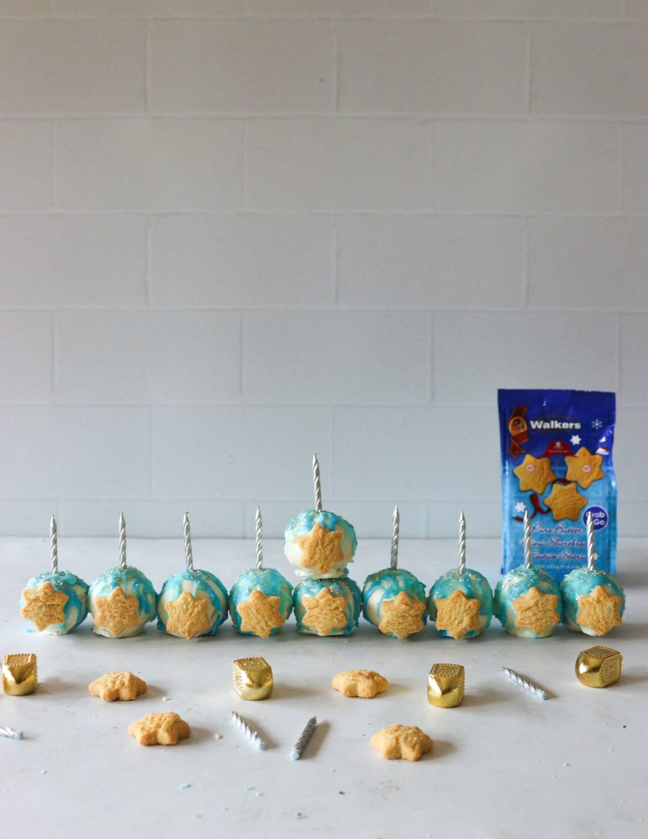 My Shortbread Cake Ball Menorah is made from @walkersshortbreadus Mini Shortbread Hanukkah Stars! #ad It's part delicious Hanukkah dessert, part functional menorah. Use the code WJWE20 for 20% off your Walkers Shortbread order now through December 31st!

whatjewwannaeat.com/shortbread-cak…
