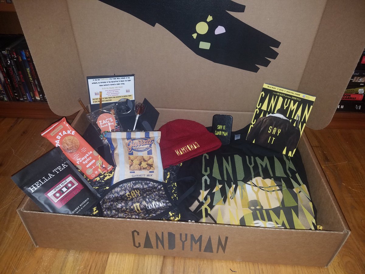 FreddyInSpace's tweet photo. Delicious #Candyman goodies from @UniAllAccess and @CandymanMovie. Looking forward to checking out the movie's alternate ending and deleted scenes. Looks like a loaded bonus features package all around. The shirt is a size XL and I'd love to find a good home for it. RT to enter! https://t.co/ZiQuH2rlx7