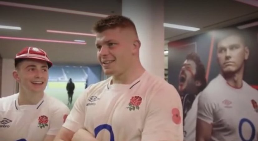 BristolSaracens's tweet image. The same picture now adorns the tunnel of Twickenham, which has come as a complete surprise to us all!

Bridgers legend lives on. We miss you each and every day. #UTB

@Twickenhamstad