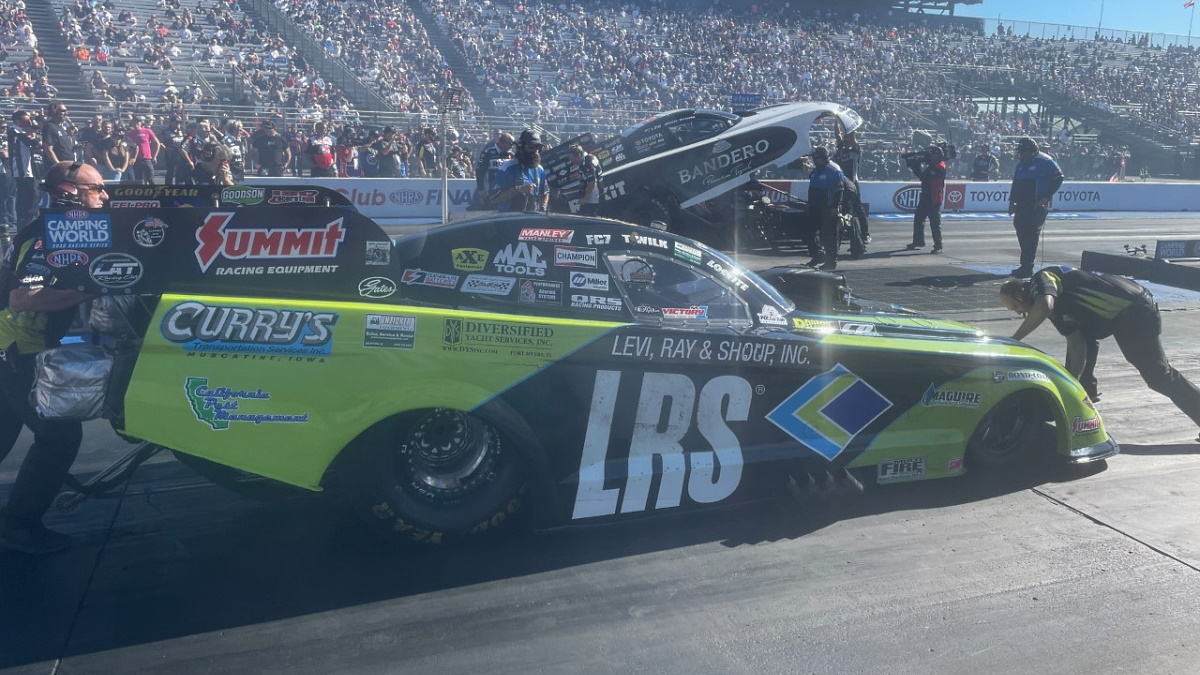 Wilkerson Caps Season with Quarterfinal Finish in Pomona --> motorracingpress.com/?p=73903 -- @TimWilkerson_FC @LRSWebSolutions @LRS_Consulting @SummitRacing @FordPerformance #NHRA #FunnyCar #FORD #Mustang #TeamLRS #TeamSummit #NHRAFinals