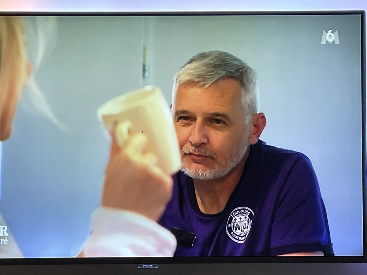 Guardio64's tweet photo. La Ligue 1 UBER EAT est représentée … Ah non pardon, c’est la Ligue 2 BKT @ToulouseFC #adp2021 #adp #adp21 https://t.co/JtjGh6C6hf