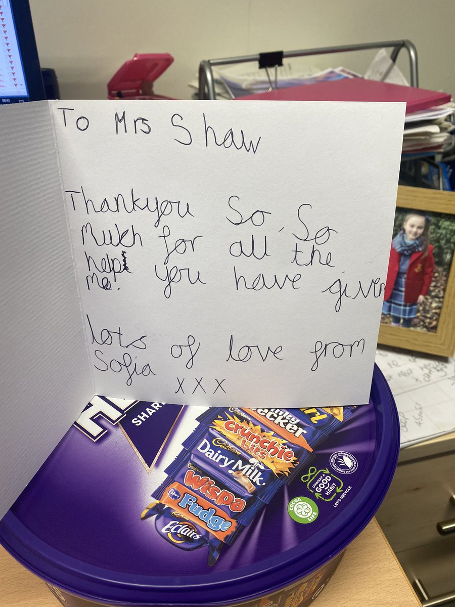 It’s always really appreciated when we get a thank you in @teamtheatresCRH as we are just a small part of the patient pathway! Thank you to the lovely Sofia for her beautiful card and treats for the team! #grateful #Appreciated #appreciationpost @SPSPOrgUK