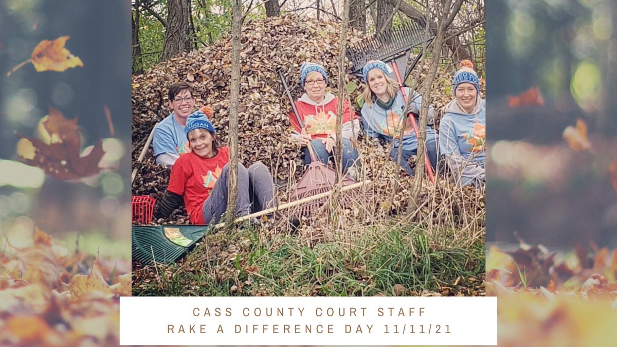 CassCourts's tweet image. Thanks to Cass County Court Staff who participated in United Way&apos;s Rake A Difference Day on 11/11/21 and helped rake the yards of Cass County Senior Citizens!
#rakeadifference #unitedway