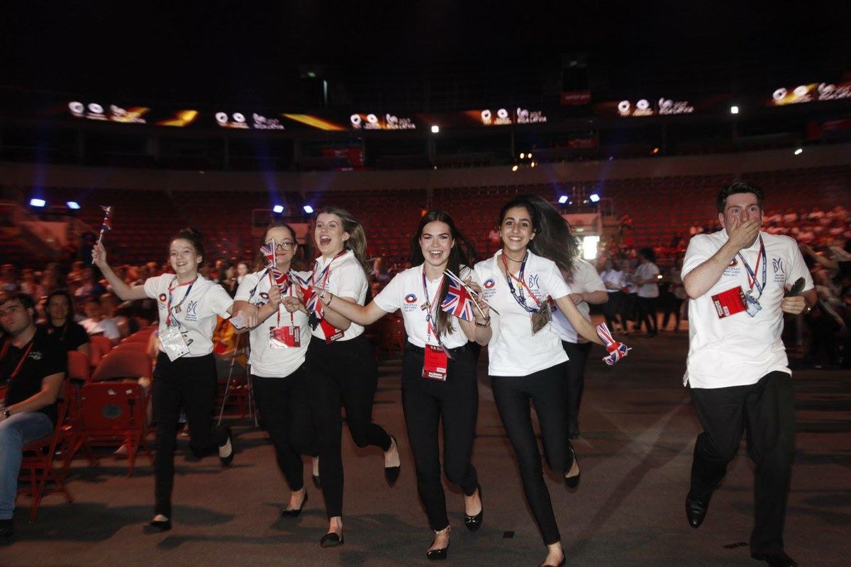 Barnsley Youth Choir tweet media