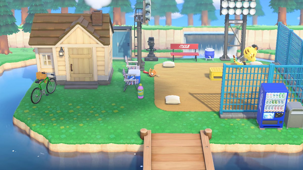 Day_Crossing's tweet photo. Tybalt’s baseball inspired vacation home. I didn’t have everything I needed unlocked when I made this but I did make him his own baseball diamond to practice on! #acnh #AnimalCrossingNewHorizons #HappyHomeParadise https://t.co/EgtdxJbXvH