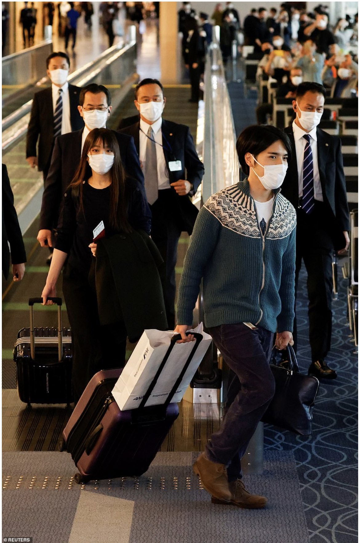 がっくん Kk まこ様 三井にすんでいます Ny編 英国のdaily Mail曰く小室夫妻のny新居はヘルズキッチン 内にある2 Bed月80万円の高級物件の模様 事業者は三井不動産と地場デベ ターゲットは弁護士等のビジネスパーソンとのことでまさにピッタリ 再受験