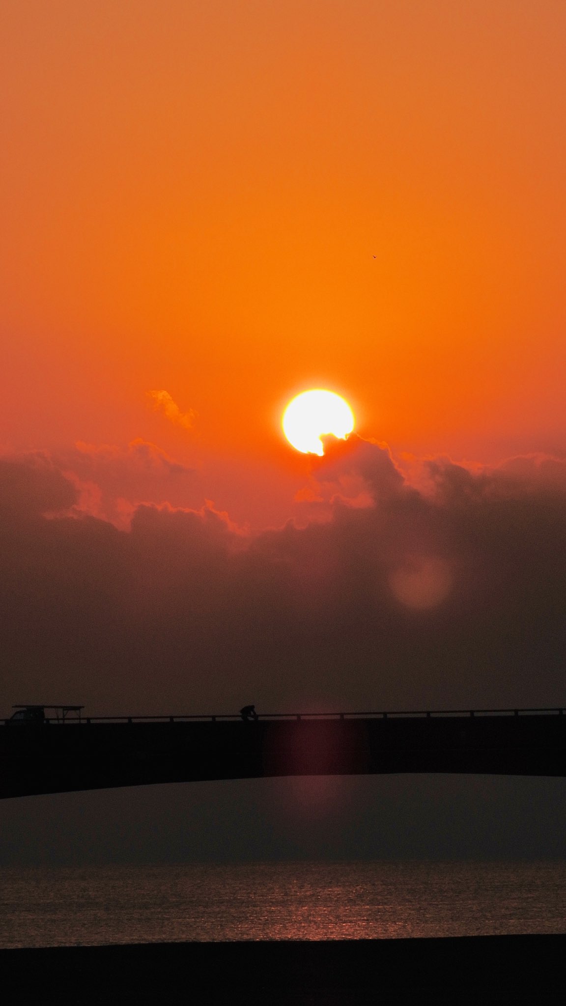 高知の空が好きです 仁淀川河口の夜明け 仁淀川 イマソラ 仁淀川河口 仁淀川河口大橋 土佐市 高知の夜明け T Co 2p6gxxrosr Twitter