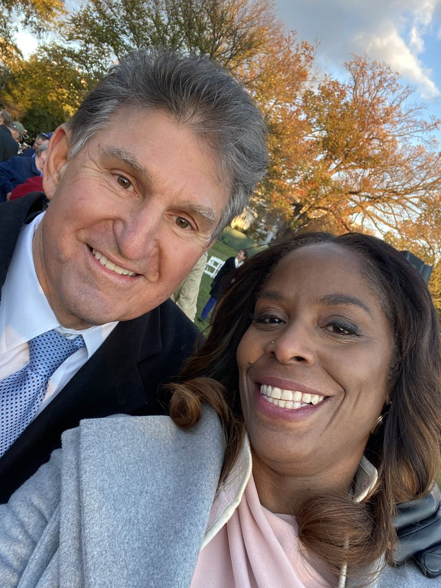 StaceyPlaskett's tweet photo. Had a great conversation with @sen_joemanchin about the upcoming infrastructure bill up next. #DEMSatWork https://t.co/joVr40ihum
